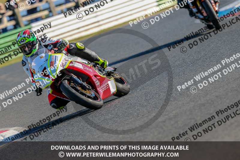 PJ Motorsport Photography 2018;enduro digital images;event digital images;eventdigitalimages;mallory park;mallory park photographs;mallory park trackday;mallory park trackday photographs;no limits trackdays;peter wileman photography;racing digital images;trackday digital images;trackday photos